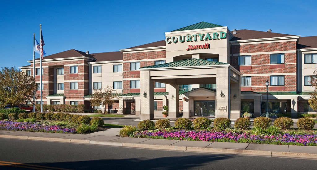 Courtyard Minneapolis St. Paul/Roseville Exterior photo